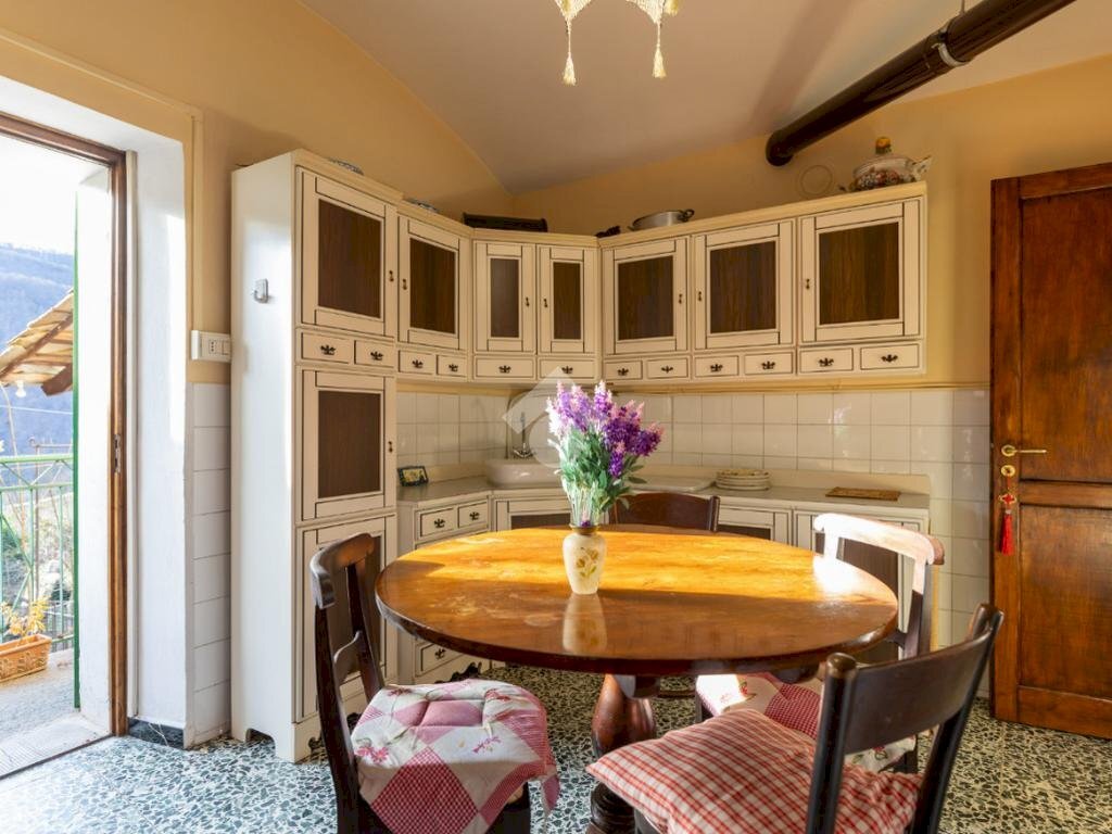 Independent house Via Duca Amedeo, Rorà - photo 1