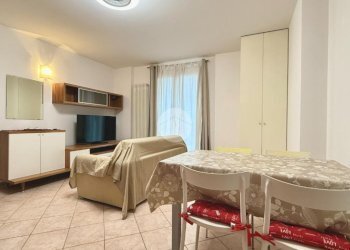 Bilocale Viale della Stazione, Misano Adriatico - foto 6