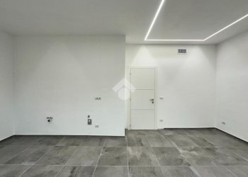 Quadrilocale Via Del Ridotto, Torino (zona Borgo Vittoria) - foto 4