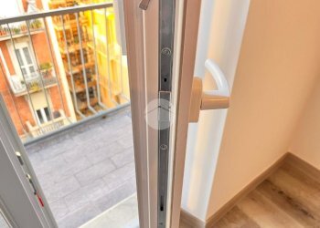 Bilocale Via chiesa della salute, Torino (zona Borgo Vittoria) - foto 2