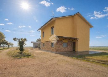 Casa indipendente Via Reale, Ravenna (zona Camerlona) - foto 2