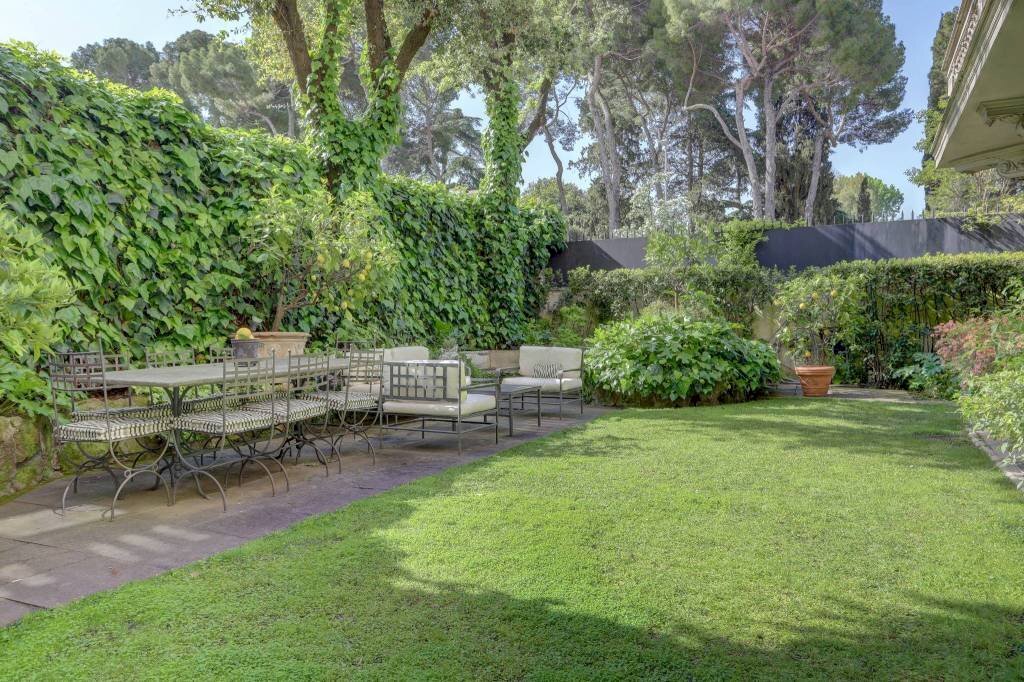 Giardino - Apartment via Giovanni Paisiello, 2, Roma - photo 3