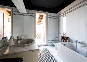 Bagno - Villa via Elvezia, 25, Cantello - foto 24