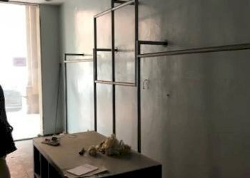 Negozio Via Irnerio, 35/c, Bologna (zona Centro Storico) - foto 12