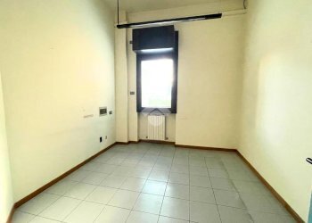 Negozio via vecchia fonte, Vallefoglia - foto 8