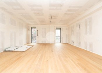 Four-room apartment Via delle Tuberose, Milano (neighborhood Bande Nere) - photo 7