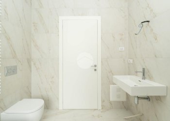 Four-room apartment Via delle Tuberose, Milano (neighborhood Bande Nere) - photo 17