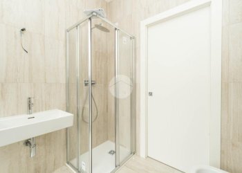 Four-room apartment Via delle Tuberose, Milano (neighborhood Bande Nere) - photo 25