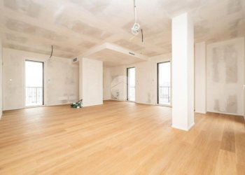Four-room apartment Via delle Tuberose, Milano (neighborhood Bande Nere) - photo 5