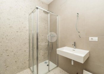 Four-room apartment Via delle Tuberose, Milano (neighborhood Bande Nere) - photo 23