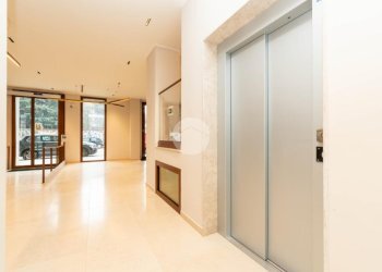 Four-room apartment Via delle Tuberose, Milano (neighborhood Bande Nere) - photo 26