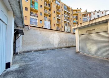 Box Via montalenghe, Torino (zona Borgo Vittoria) - foto 7