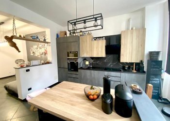 Three-room apartment Viale Alessandro Volta, Novara - photo 10