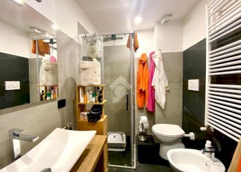 Three-room apartment Viale Alessandro Volta, Novara - photo 19