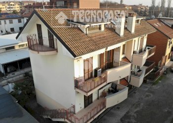 Trilocale Appartamento Via San Protaso, Bareggio - foto 1