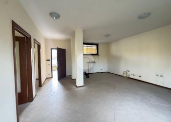 Three-room apartment Via Guglielmo Marconi, Cossato - photo 4