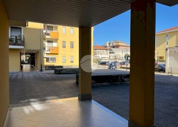 Three-room apartment Via Guglielmo Marconi, Cossato - photo 1