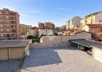 Bilocale Via Giovanni Battista Gandino, Bra - foto 11