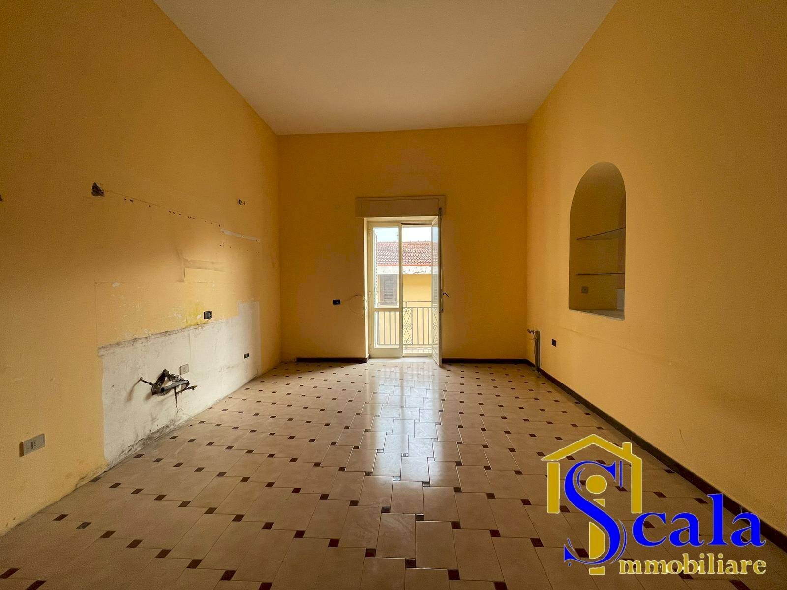 Foto 3 - Trilocale VIA GIUSEPPE VERDI, Vitulazio - foto 3