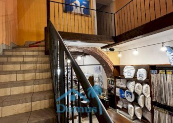 Foto 2 - Locale Commerciale Via Savoia
 
35, Pinerolo - foto 2