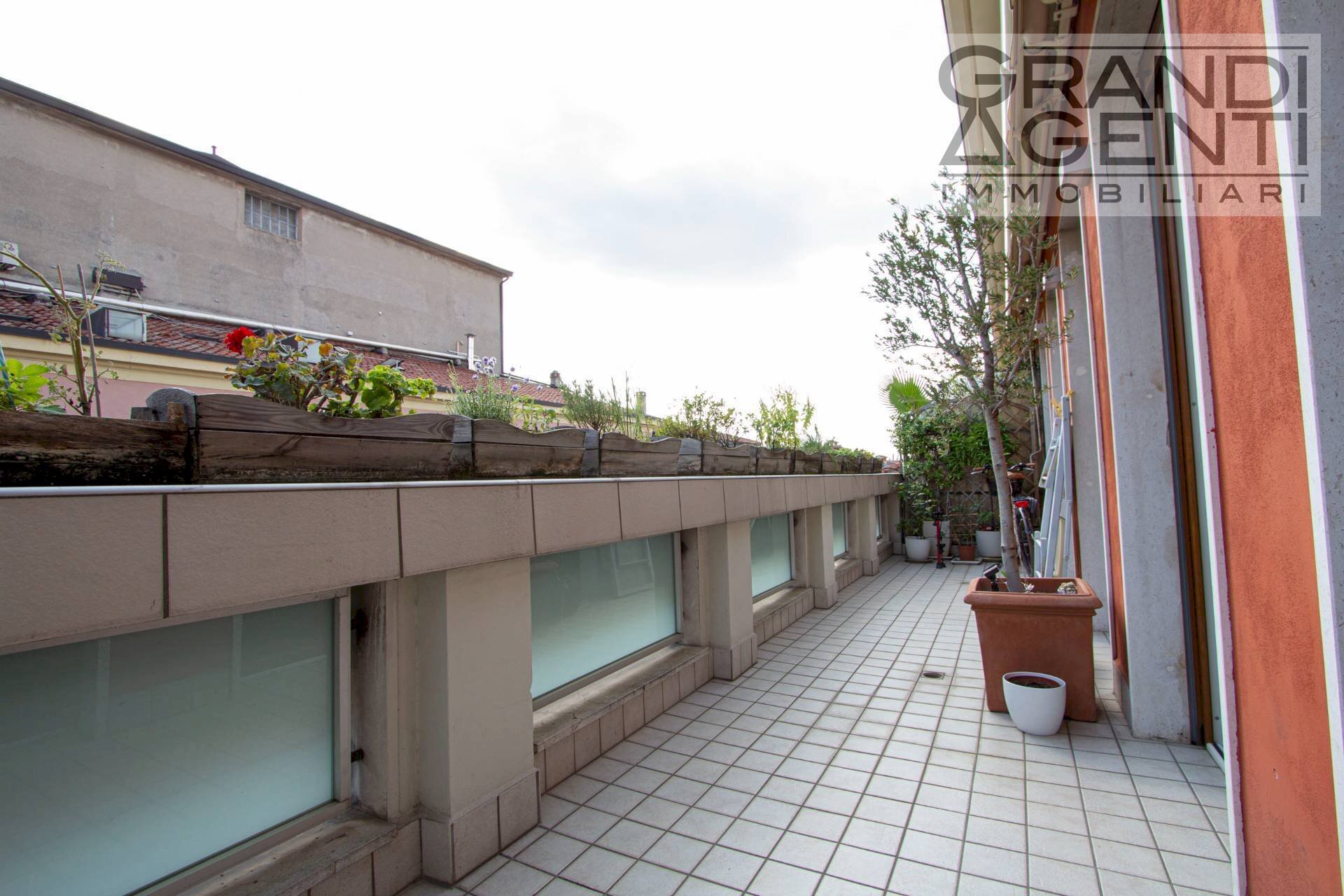 Foto 1 - Quadrilocale via Cattaneo
 
33, Verona - foto 1