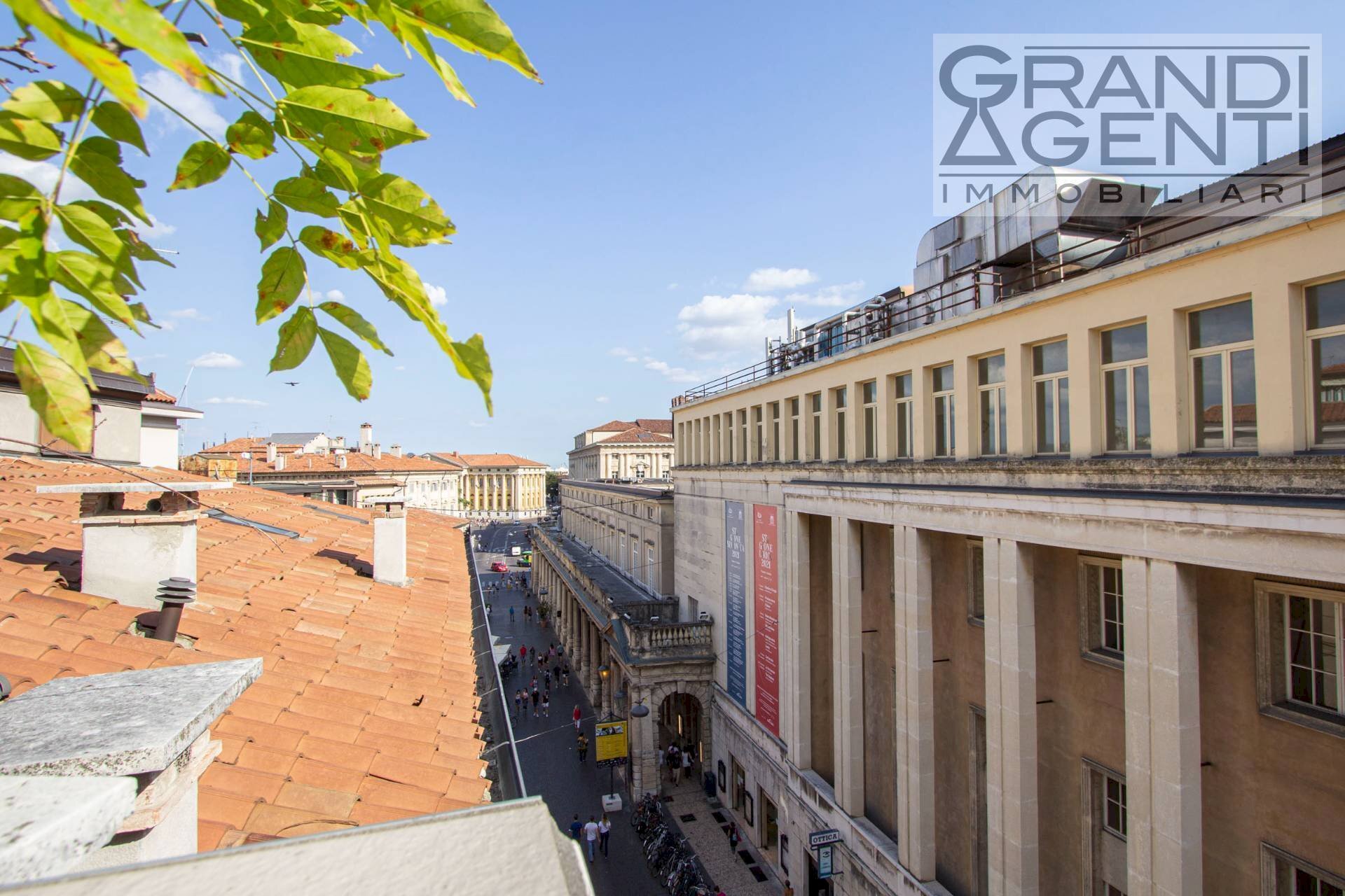 Foto 2 - Quadrilocale via Cattaneo
 
33, Verona - foto 2