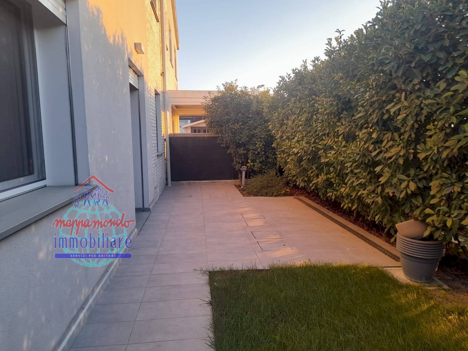 Foto 1 - Casa semi indipendente VIA CADUTI DI SABBIUNO
 
21, Sala Bolognese - foto 1