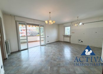 Foto 2 - Trilocale Via Rovato
 
3, Busto Arsizio - foto 2