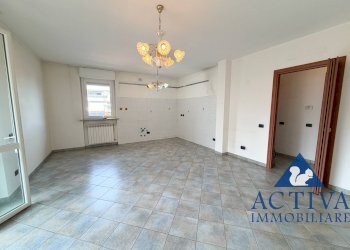 Foto 3 - Trilocale Via Rovato
 
3, Busto Arsizio - foto 3