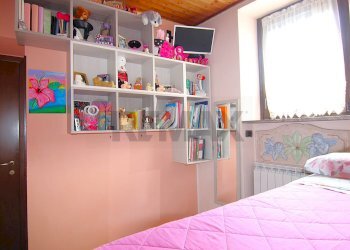 Camera / camera da letto - Appartamento VIA XXIV MAGGIO
 
11, Besano - foto 17