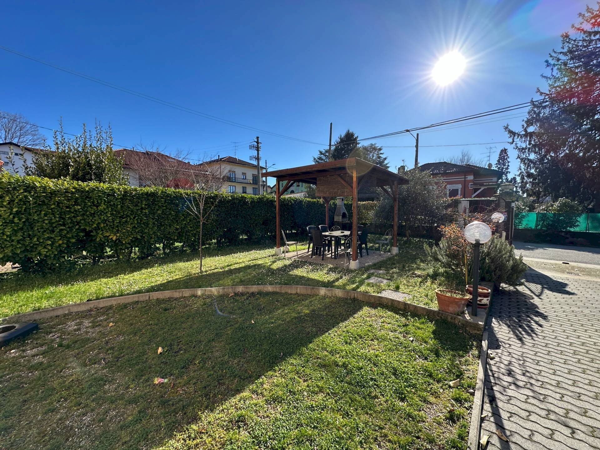 Giardino - Casa semi indipendente via trieste
9, Arcisate - foto 3