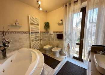 Bagno - Casa semi indipendente via trieste
 
9, Arcisate - foto 17