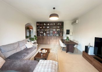 Sala da pranzo - Trilocale via Pascoli
 
32, Arcisate - foto 5