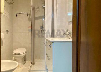 Bagno - Trilocale Via Vincenzo Errante
 
74, Palermo - foto 6