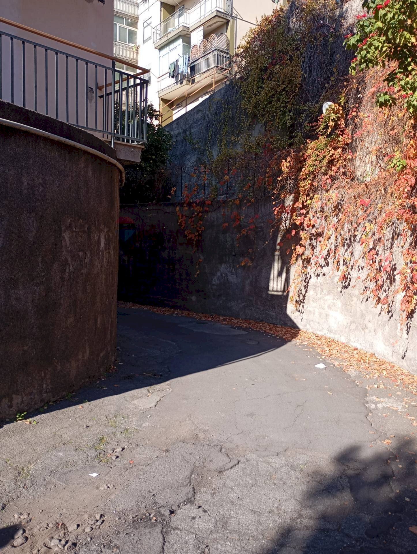 Edificio all\'aperto - Box Via Masaniello
 
28, Catania - foto 3