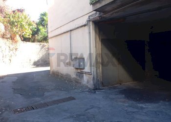 Casa all\'aperto - Box Via Masaniello
 
28, Catania - foto 4