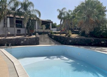 Piscina - Villa Via Fonderia
 
23, Belpasso - foto 3