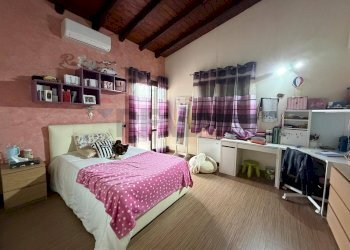 Camera / camera da letto - Villa Via Fonderia
 
23, Belpasso - foto 14