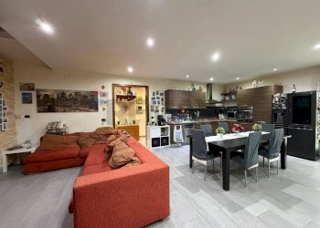 Sala da pranzo - Villa Via Fonderia
 
23, Belpasso - foto 17