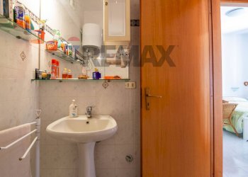 Bagno - Quadrilocale Contrada Sillemi
 
snc, Letojanni - foto 17