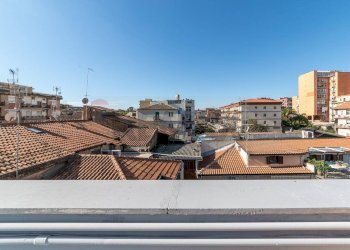 Edificio all\'aperto - Attico Via Pietro Novelli
 
51, Catania - foto 21