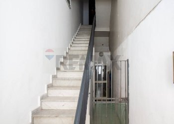 Scale - Attico Via Pietro Novelli
 
51, Catania - foto 28