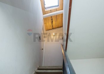 Scale - Attico Via Pietro Novelli
 
51, Catania - foto 30