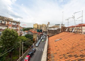 Edificio all\'aperto - Attico Via Pietro Novelli
 
51, Catania - foto 40