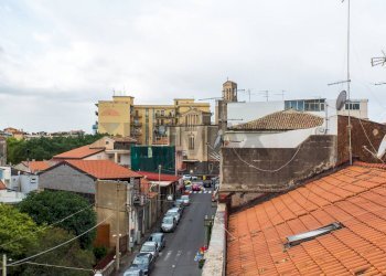 Edificio all\'aperto - Attico Via Pietro Novelli
 
51, Catania - foto 41