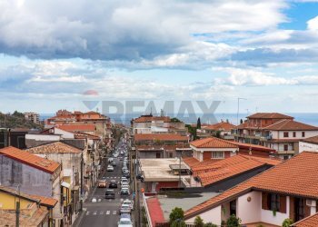 Edificio all\'aperto - Attico Via Pietro Novelli
 
51, Catania - foto 43
