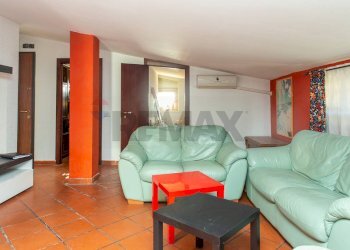 Soggiorno - Quadrilocale VIA DELLE ROSE, Misterbianco - foto 13