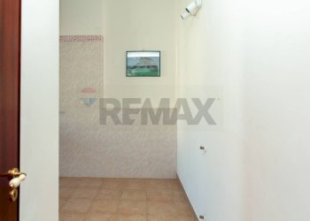 Stanza vuota - Quadrilocale VIA DELLE ROSE, Misterbianco - foto 25