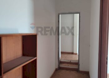 Hall / corridoio - Casa indipendente via   Andromeda
 
S.N., Caltagirone - foto 17