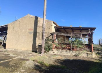 Casa all\'aperto - Casa indipendente via   Andromeda
 
S.N., Caltagirone - foto 33